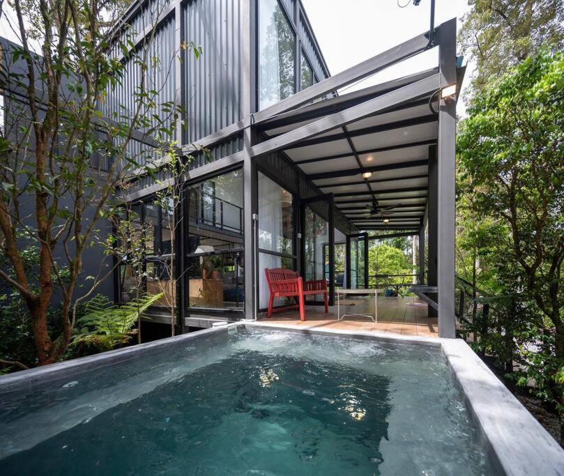 The Estate Hulu Rening - Private Retreat Cabin Batang Kali Exterior photo