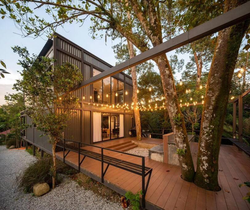 The Estate Hulu Rening - Private Retreat Cabin Batang Kali Exterior photo