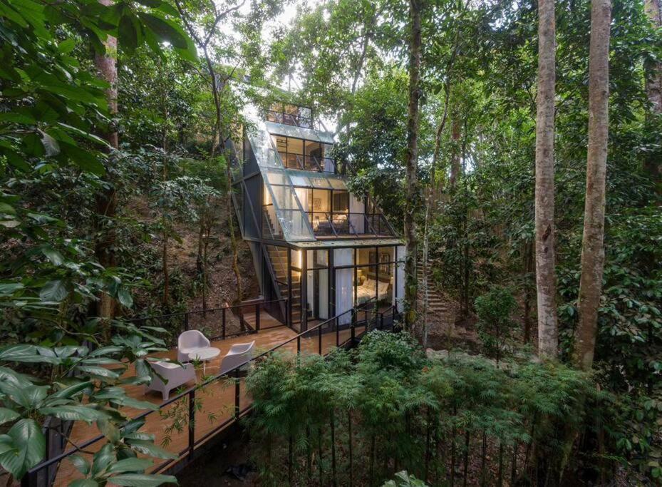 The Estate Hulu Rening - Private Retreat Cabin Batang Kali Exterior photo